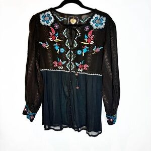 Z&L Embroidered Top